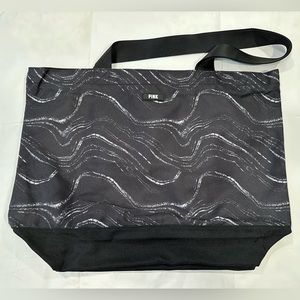 NWOT Victoria’s Secret PINK Black Marble Weekender Tote